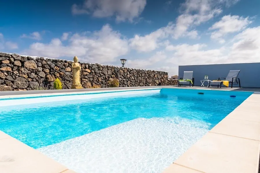 Villa Santiago Lajares