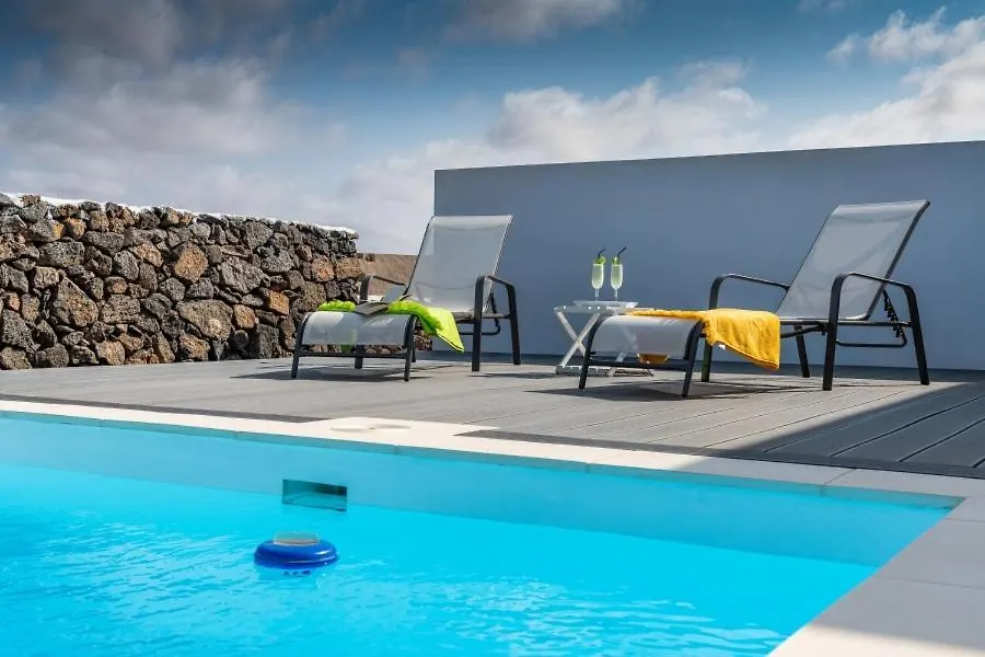 Villa Santiago Lajares