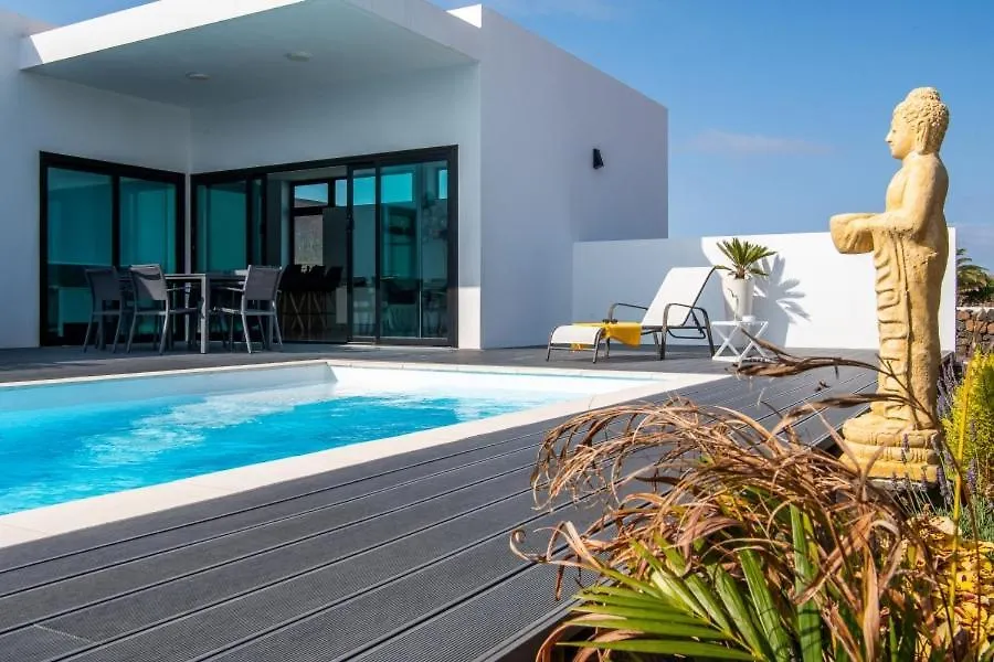 Villa Santiago Lajares