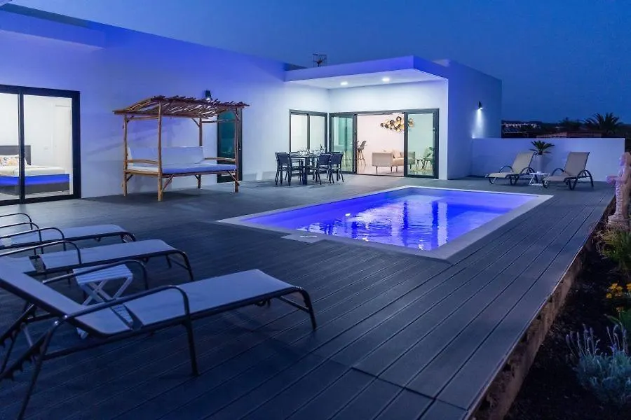 Villa Santiago Lajares